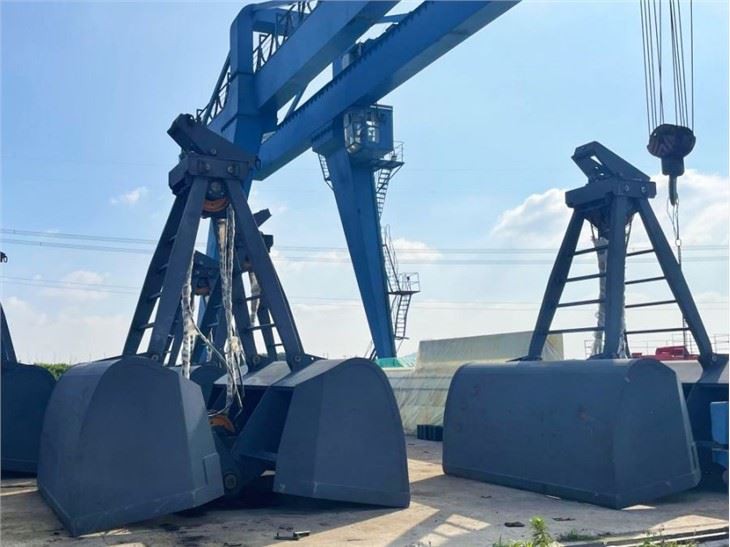 27 M³ Mechanical Grab Bucket, Clamshell Vessel Grabs For Sale